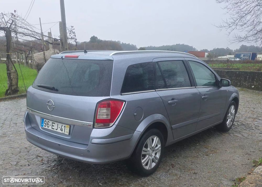 Opel Astra Caravan 1.7 CDTi Cosmo - 3