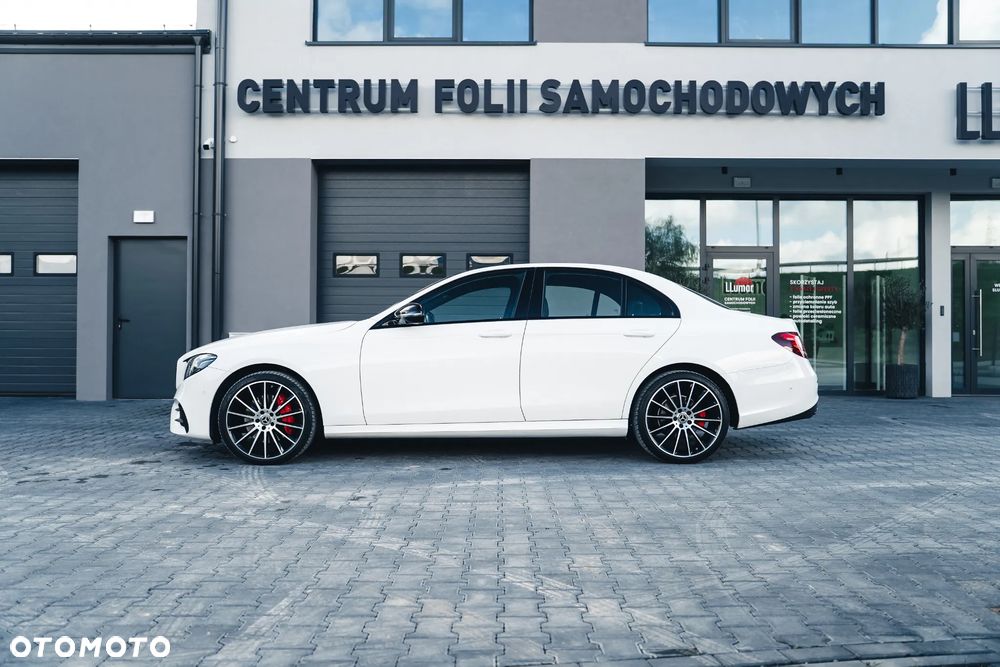 Mercedes-Benz Klasa E 220 d 4-Matic 9G-TRONIC - 8