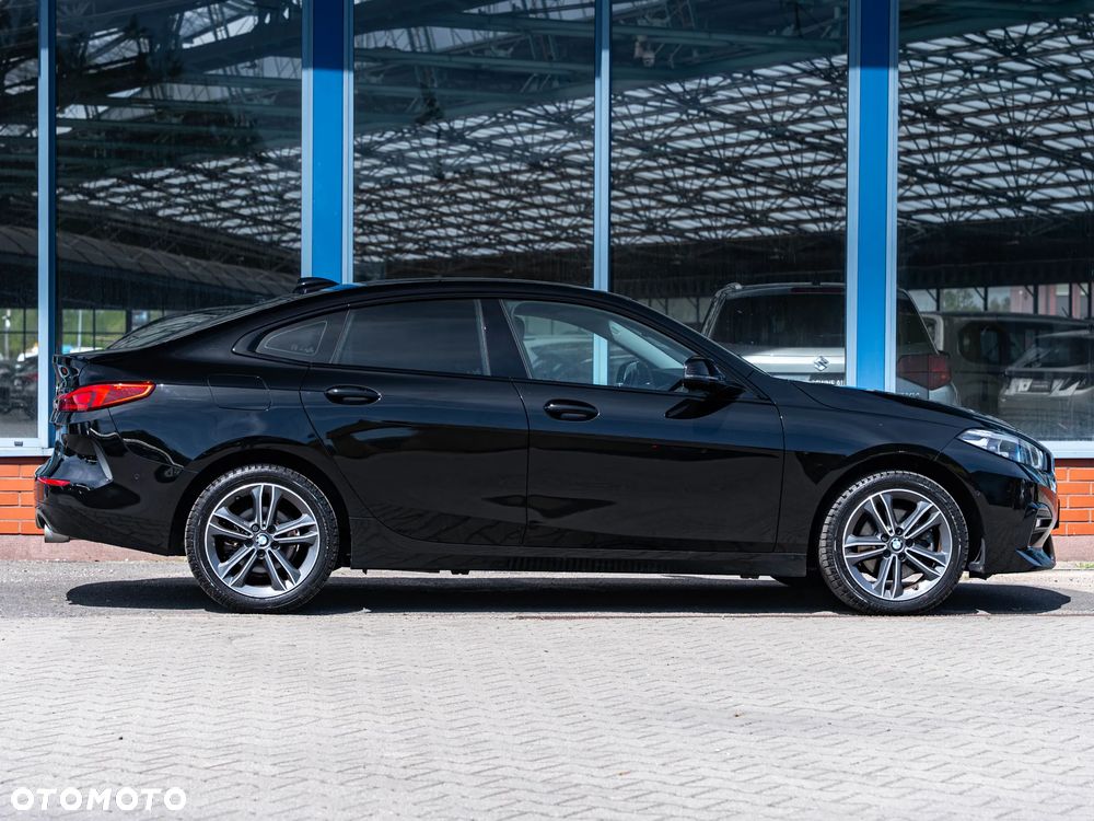 BMW Seria 2 218d Sport Line - 4