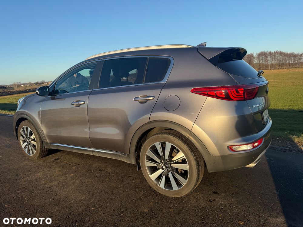 Kia Sportage 2.0 CRDI AWD Eco-Dynamics+ (48V M-H) SPIRIT - 5