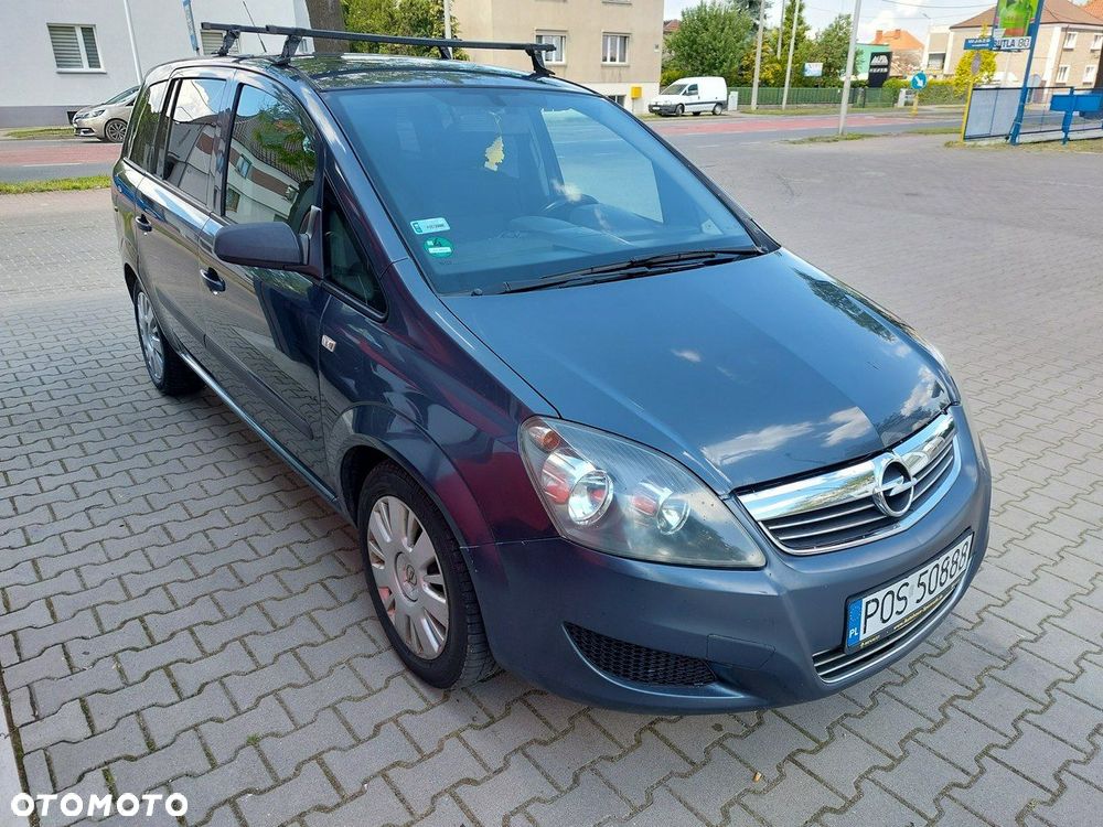 Opel Zafira - 3