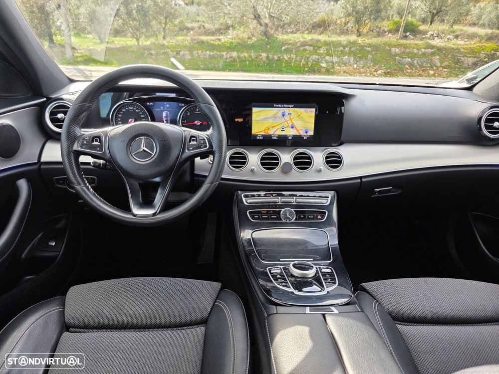 Mercedes-Benz E 220 d Avantgarde - 10