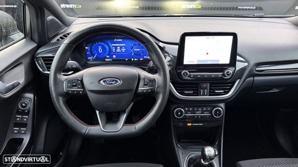 Ford Puma 1.5 EcoBlue ST-LINE X DESIGN - 16