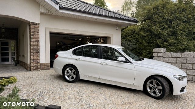BMW Seria 3 318i GPF Advantage - 3