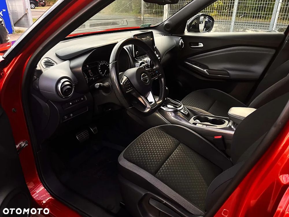 Nissan Juke 1.0 DIG-T N-Connecta DCT - 17
