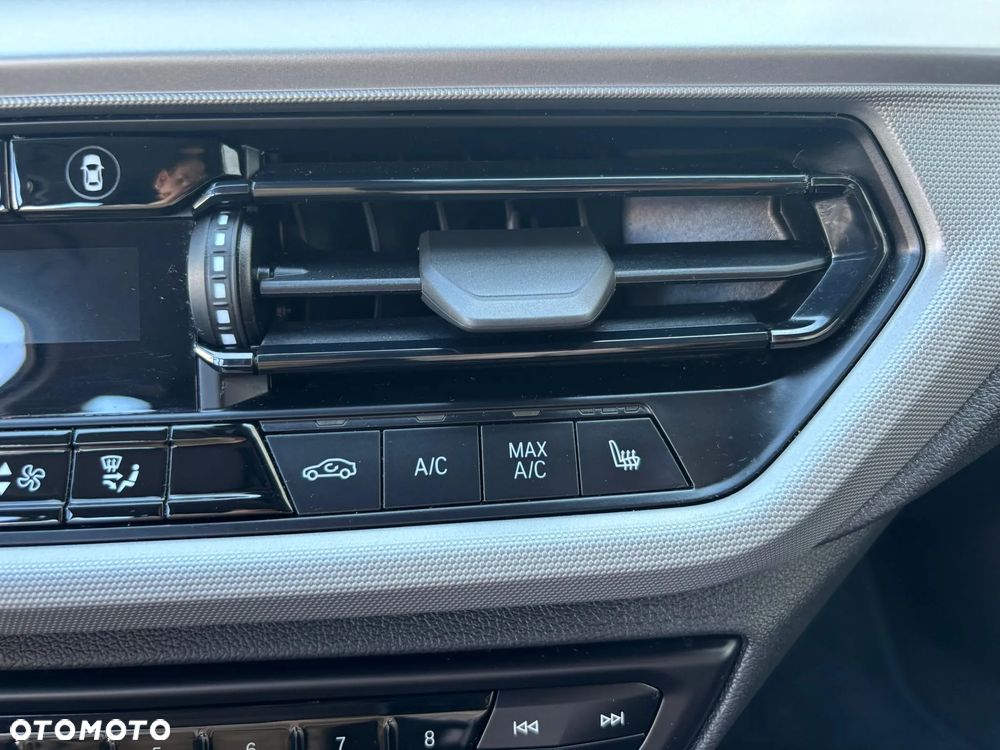 BMW Seria 1 118i Advantage - 3