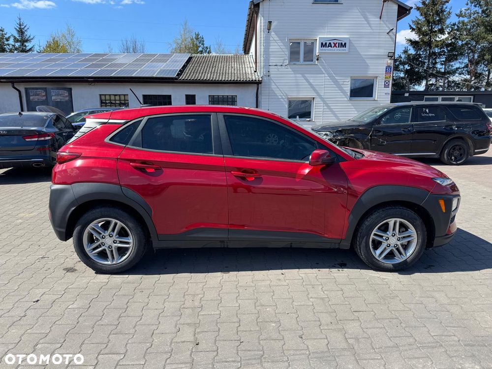 Hyundai Kona - 8