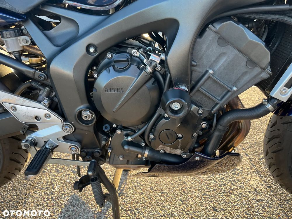 Yamaha FZ6 - 9