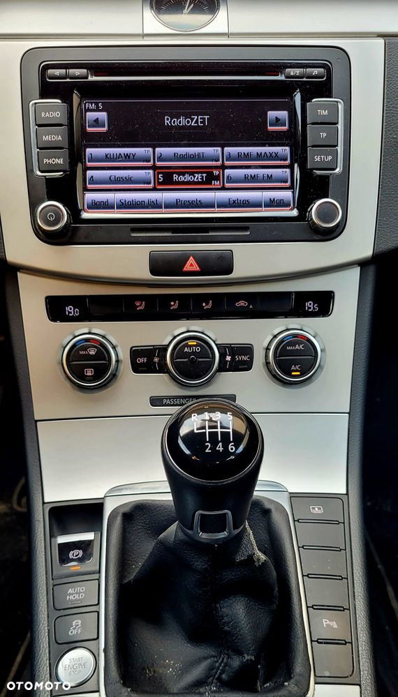 Volkswagen Passat 1.4 TSI Comfortline - 12