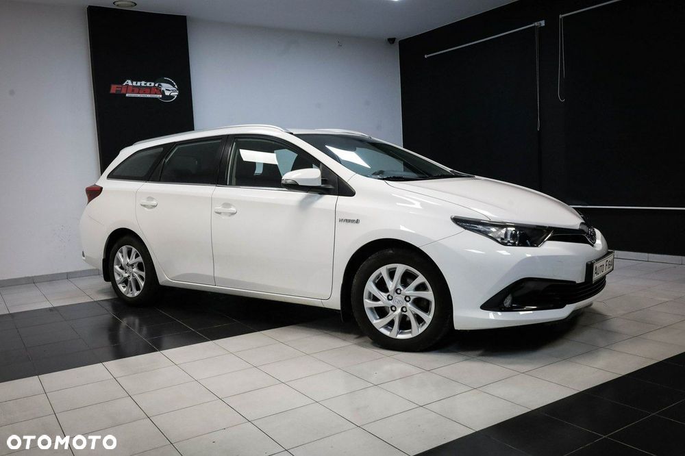 Toyota Auris - 6