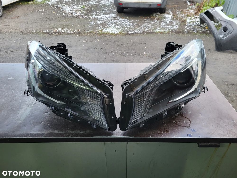 lampy mercedes cla bixenon przed lift komplet - 1