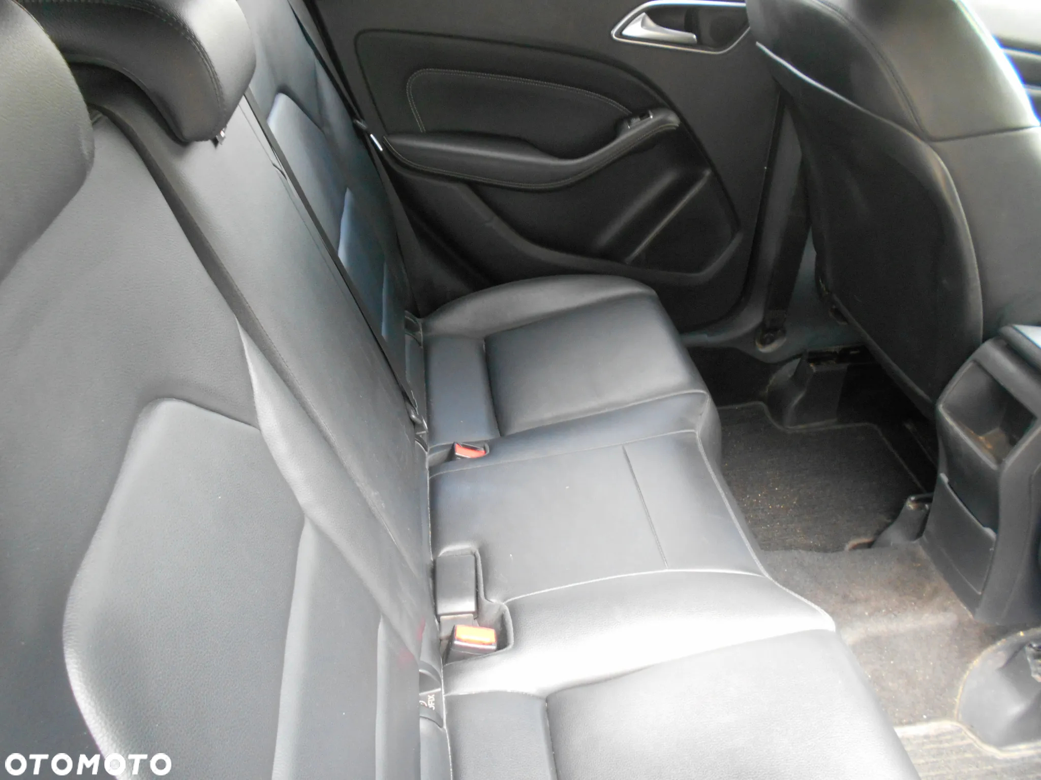 Mercedes-Benz Klasa B 180 BlueEFFICIENCY Edition - 11