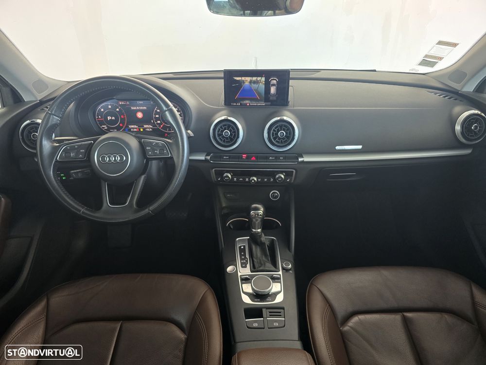 Audi A3 Sportback 1.6 TDI Sport S tronic - 9