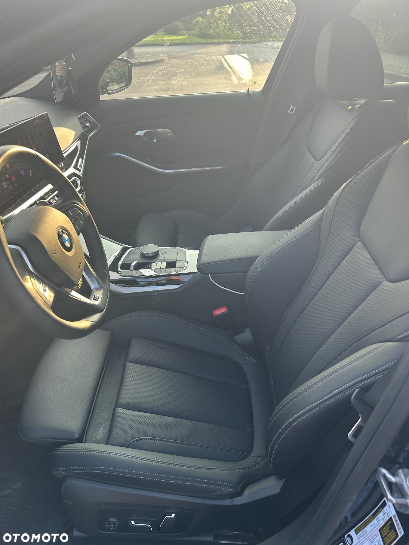 BMW Seria 3 330i Touring M Sport - 25