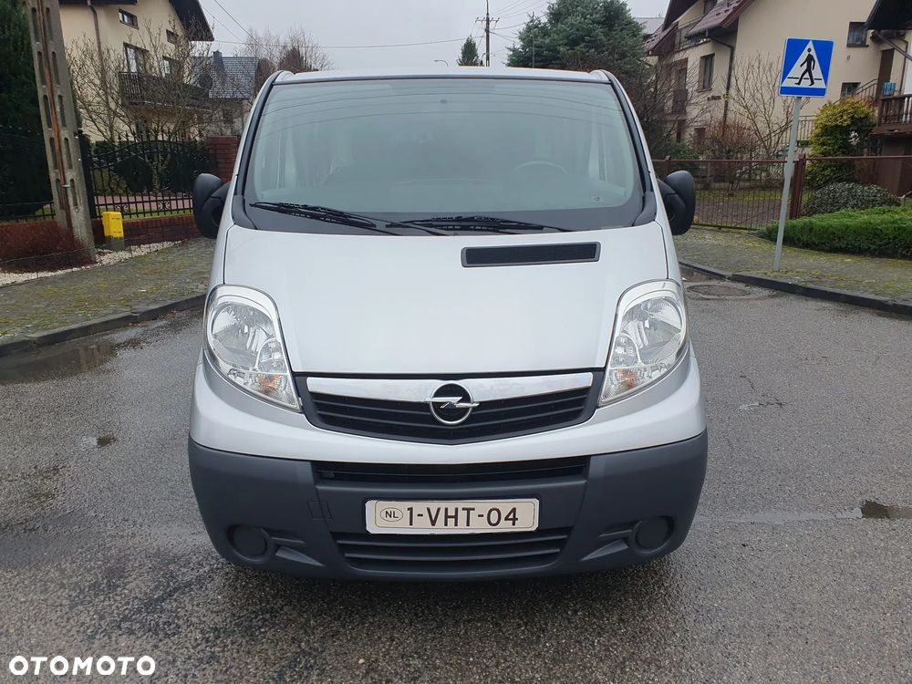 Opel Vivaro - 4