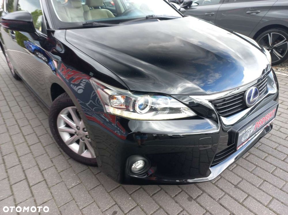 Lexus CT - 5