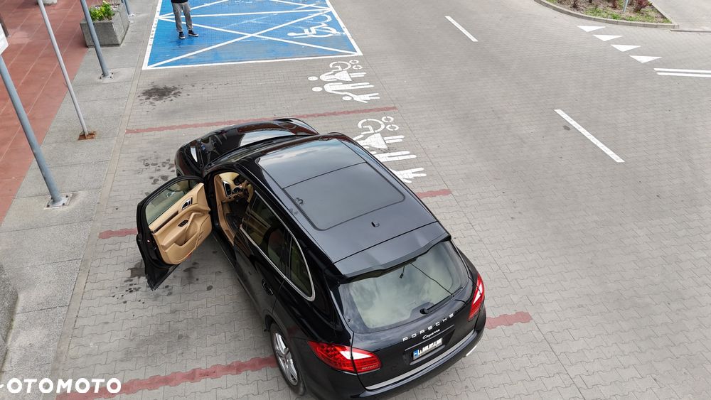 Porsche Cayenne Standard - 13