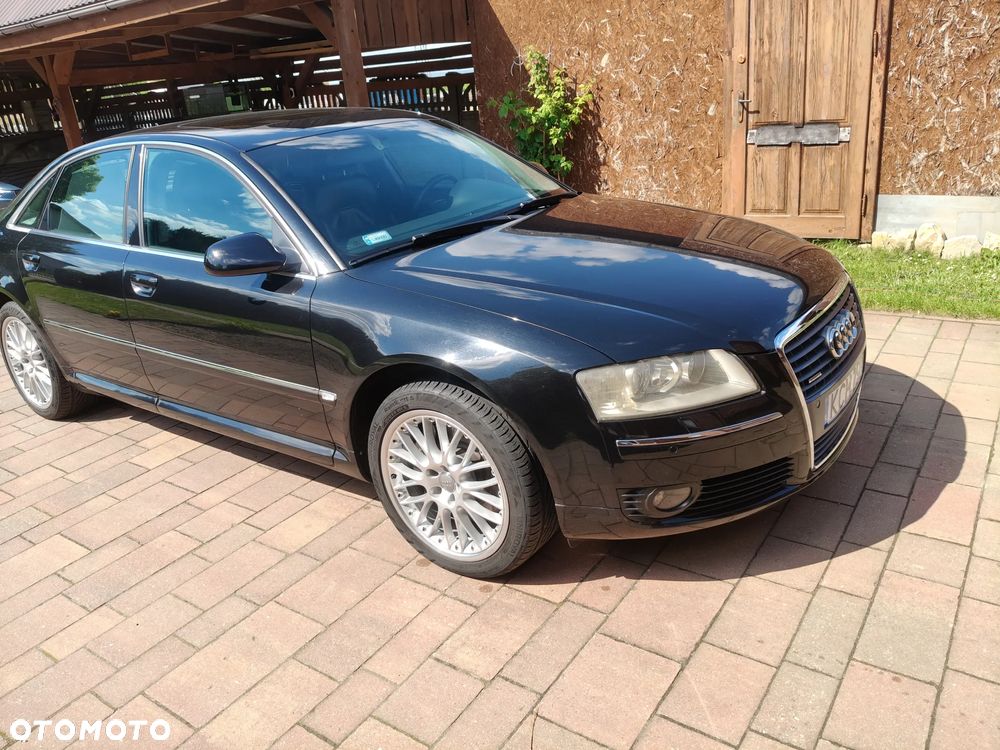 Audi A8 - 3
