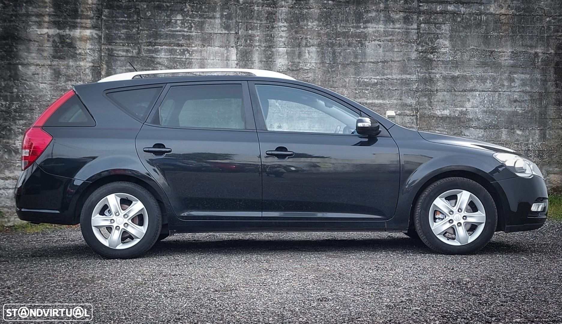 Kia Ceed SW 1.6 CRDi LX ISG - 17