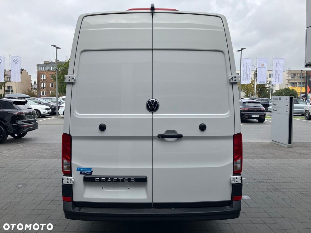 Volkswagen Crafter 35 2.0 TDI L5H3 4490L 177 KM - 6