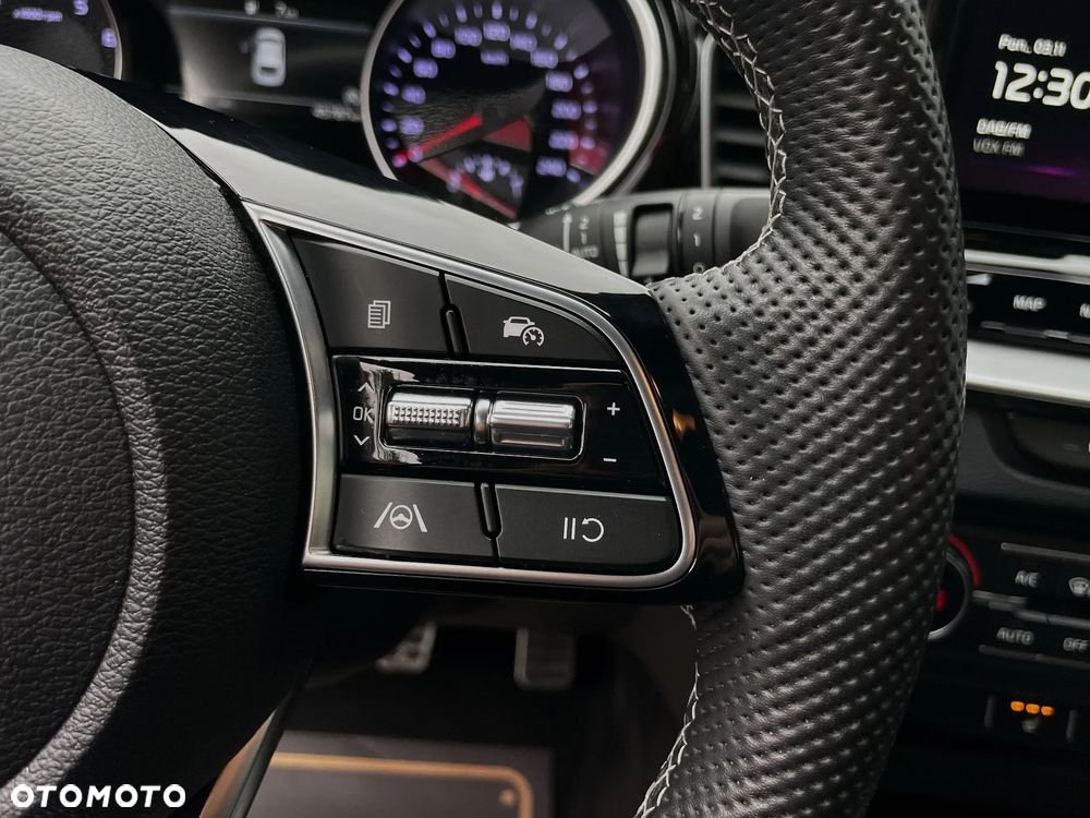 Kia ProCeed 1.5 T-GDI GT Line - 24