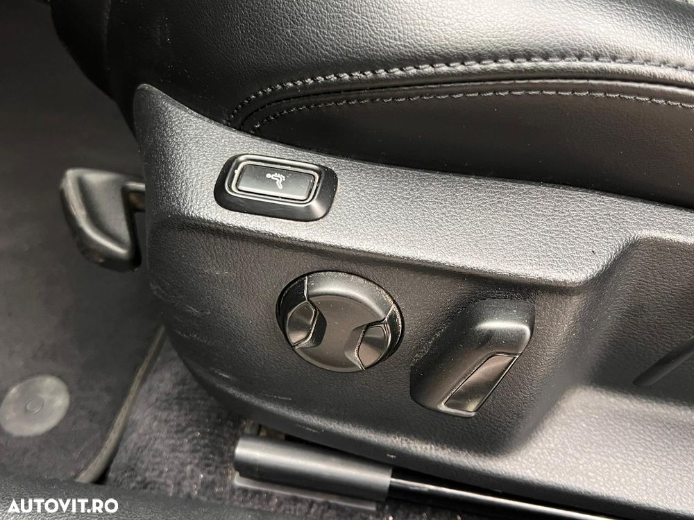 Volkswagen Passat 2.0 TDI BlueMotion Technology Highline - 11