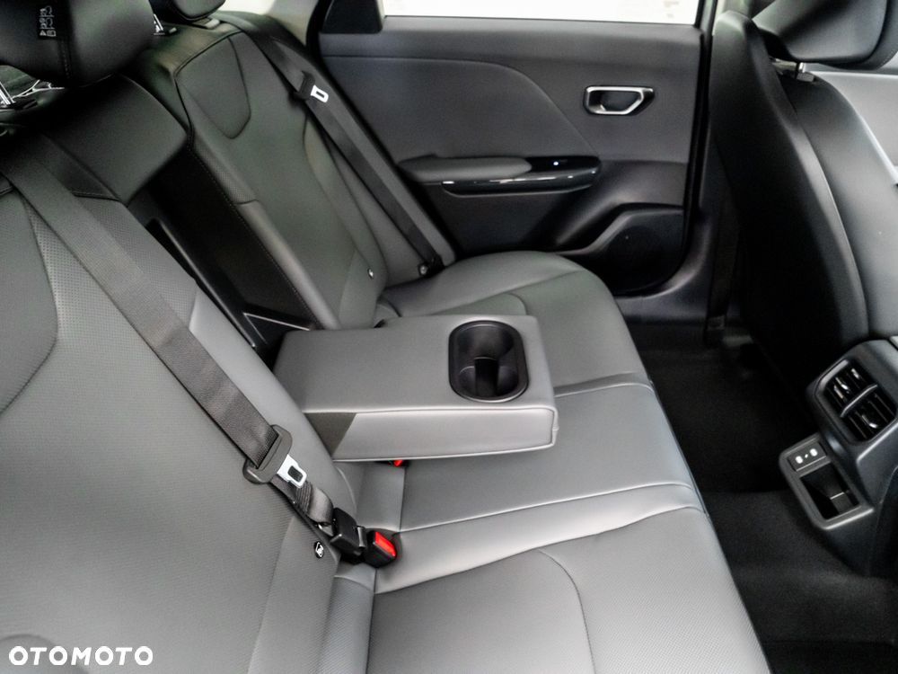 Kia K4 1.6 T-GDI L - 17