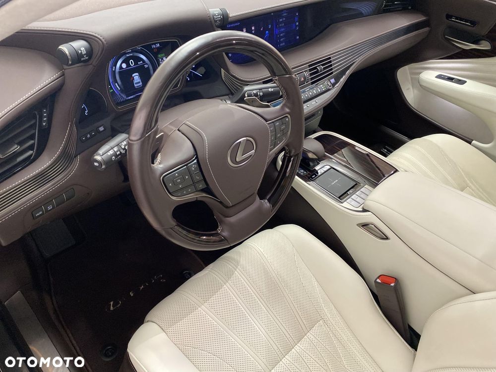 Lexus LS 500h Omotenashi AWD - 10