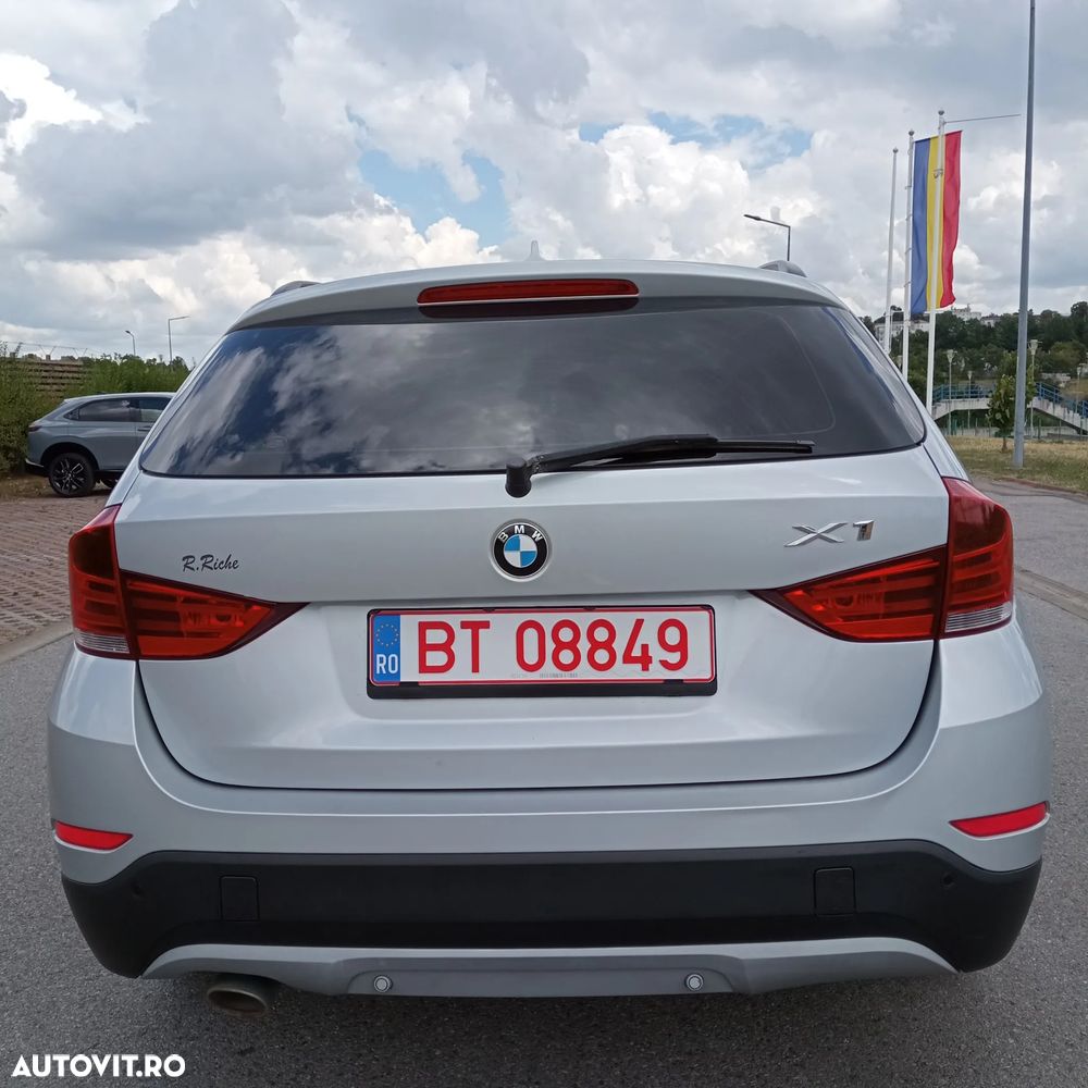 BMW X1 xDrive18d Aut. Sport Line - 8