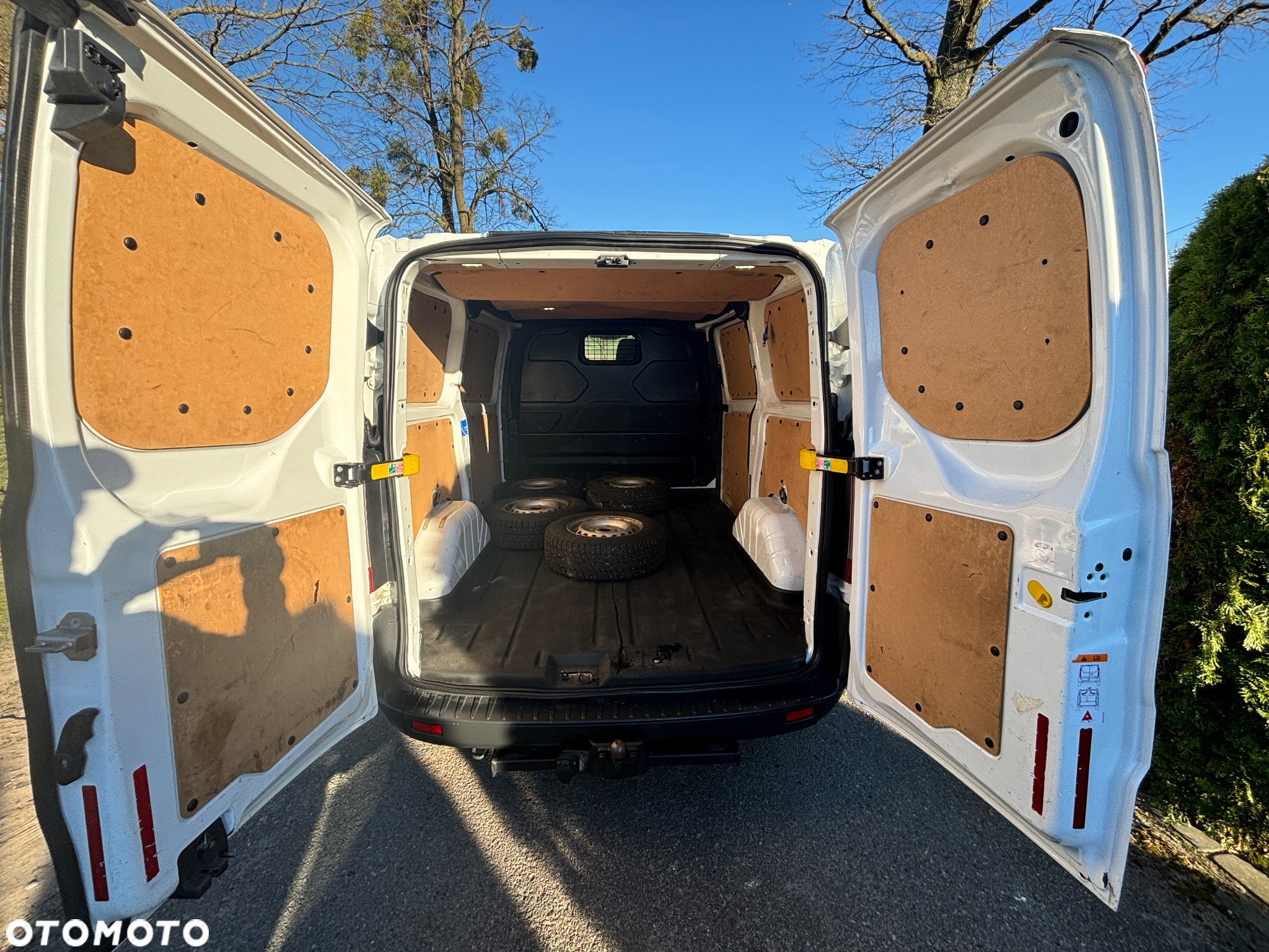 Ford Transit custom - 11