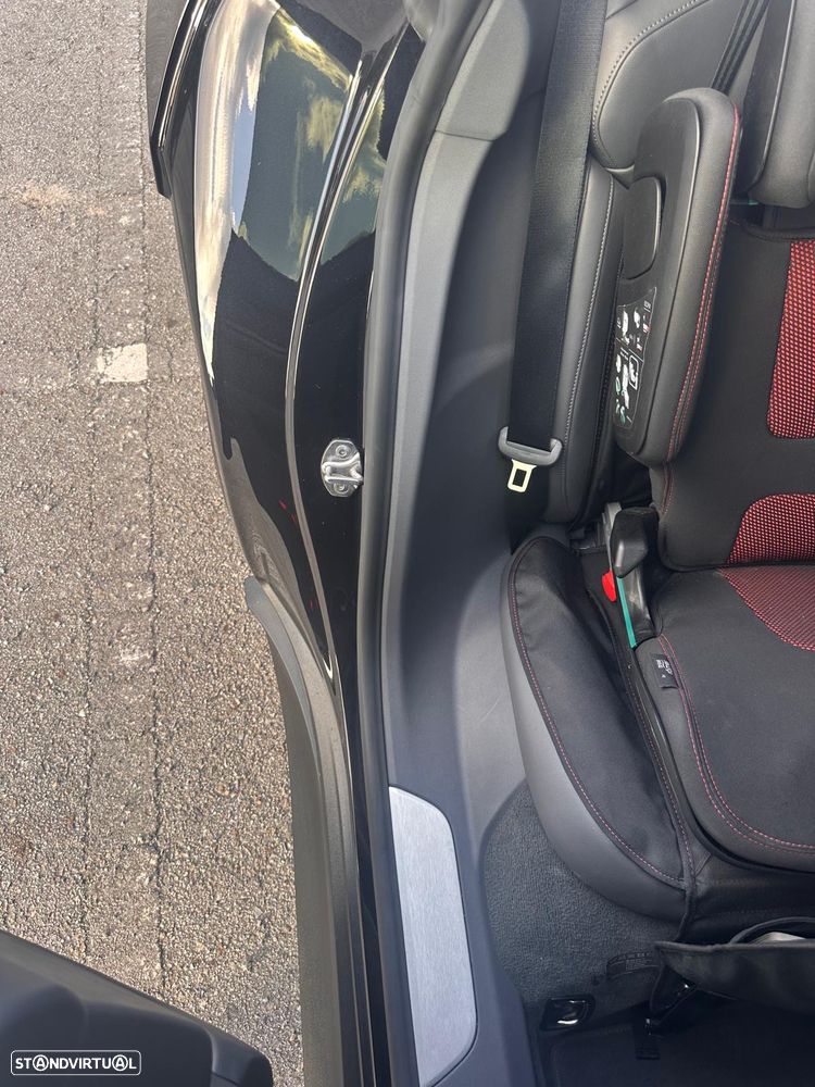 Porsche Taycan Sport Turismo Standard - 25