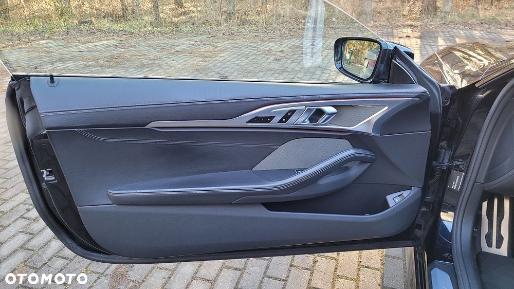 BMW Seria 8 - 20