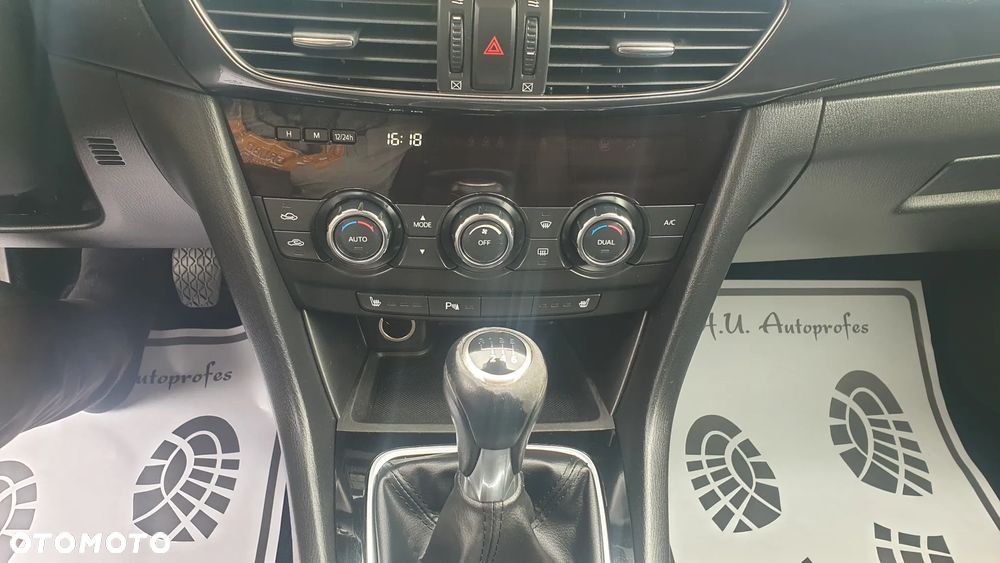 Mazda 6 - 17