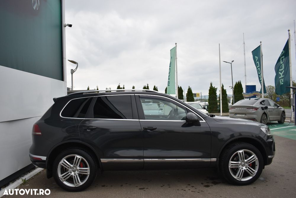 Volkswagen Touareg V6 TDI BMT Supreme Plus - 8