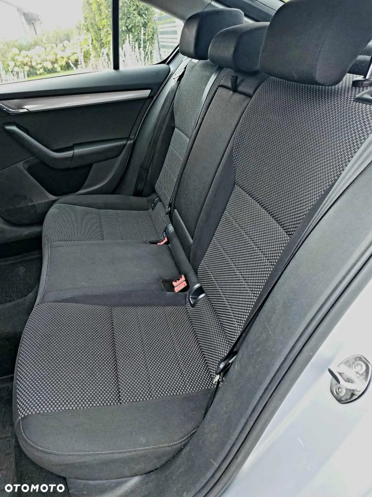 Skoda Octavia 1.4 TSI Ambition - 7
