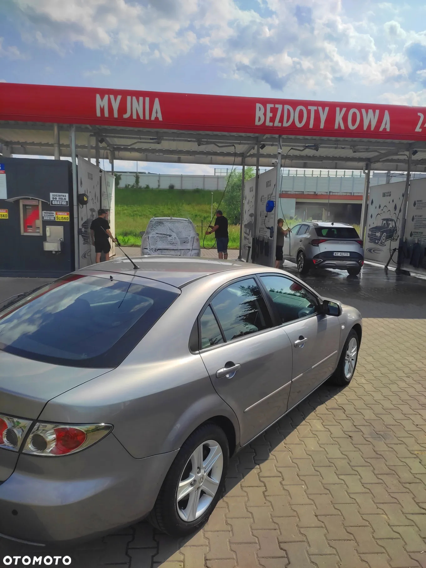 Mazda 6 2.0 Exclusive + - 3