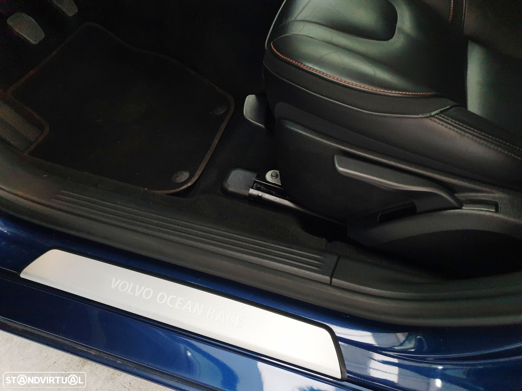 Volvo V40 1.6 D2 VOR - 18