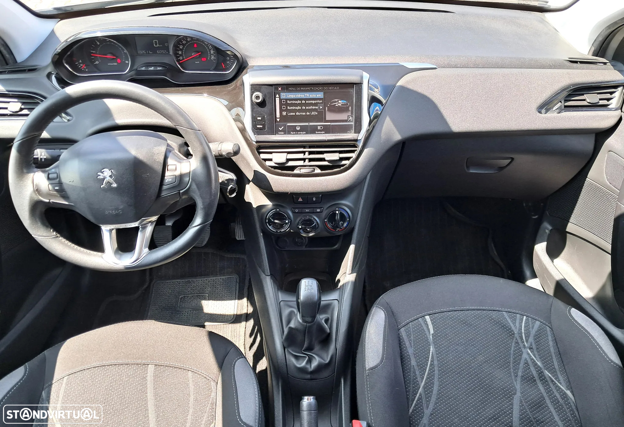 Peugeot 208 1.4 HDi Active - 12