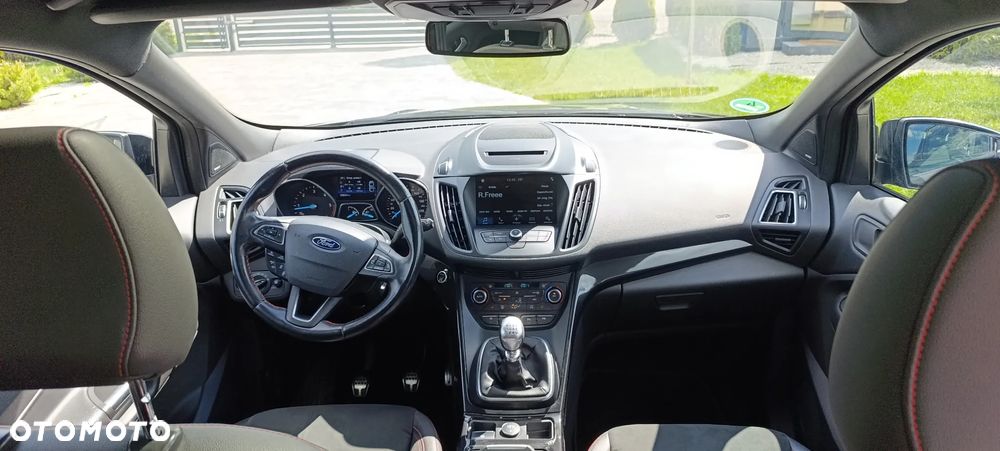 Ford Kuga 2.0 TDCi AWD ST-Line - 13