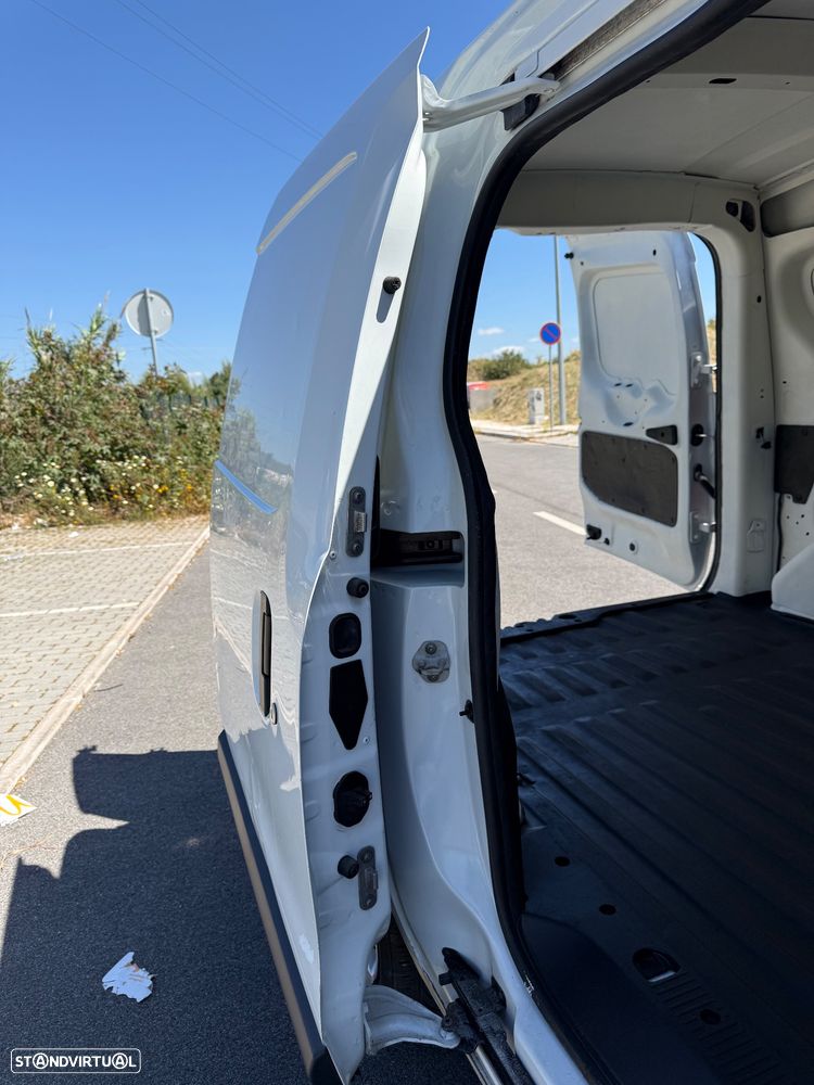 Dacia Dokker 1.5 - 24
