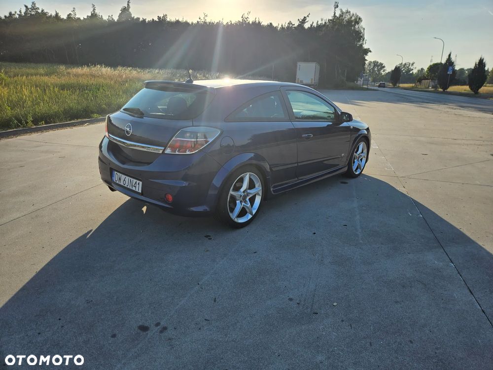 Opel Astra 1.6 T Sport - 3
