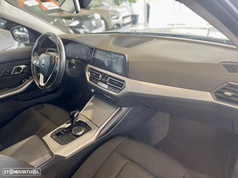 BMW 320 e Corporate Edition Auto - 32