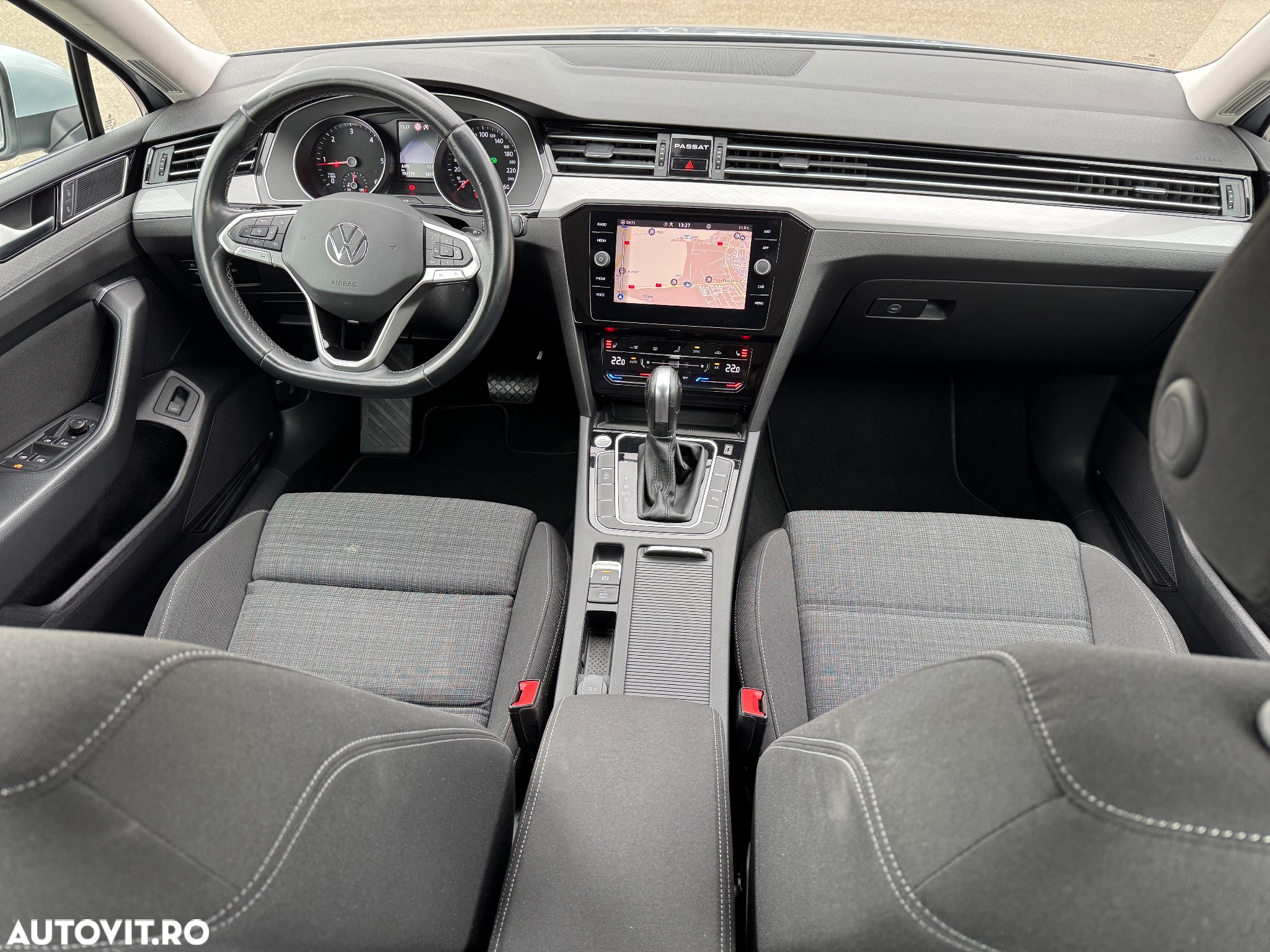 Volkswagen Passat Variant 2.0 TDI DSG Business - 31