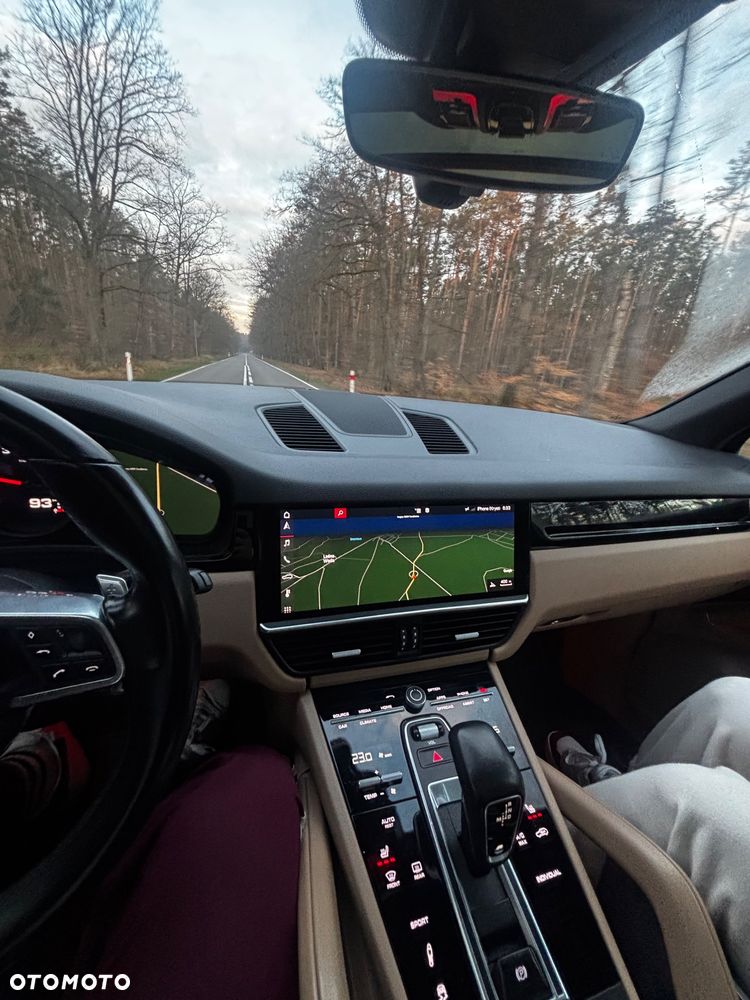 Porsche Cayenne Tiptronic S Platinum Edition - 3