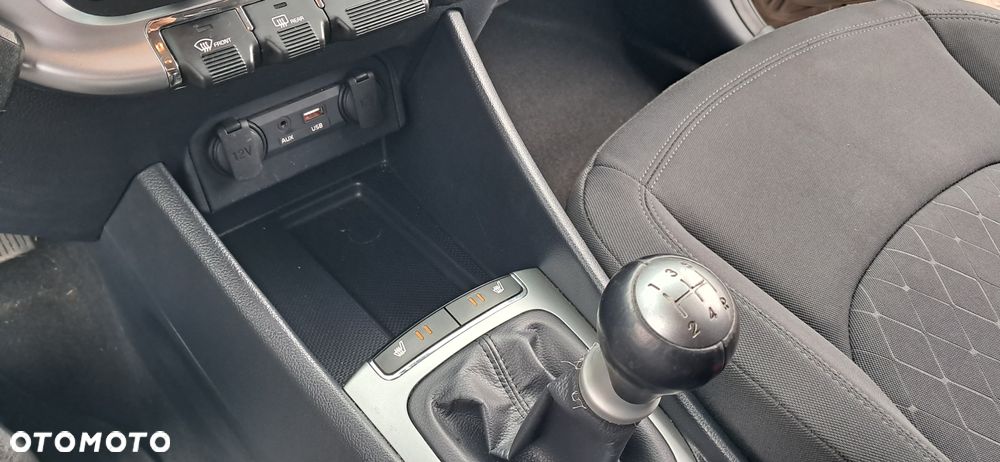 Kia Rio 1.2 Sensation - 17