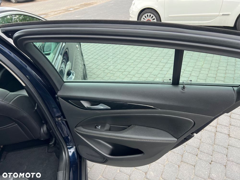 Opel Insignia 2.0 CDTI Innovation S&S - 28