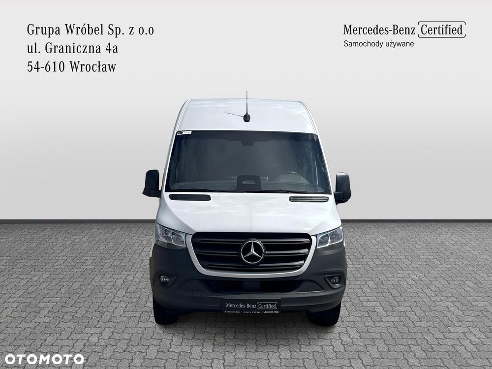 Mercedes-Benz Sprinter - 10