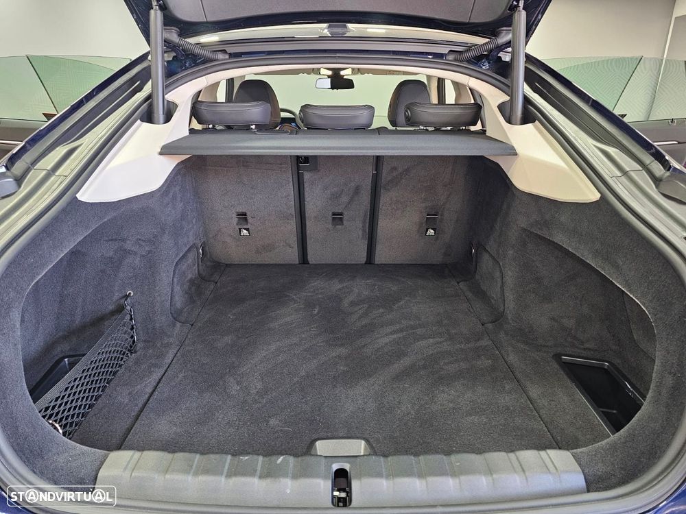 BMW i4 eDrive35 - 22