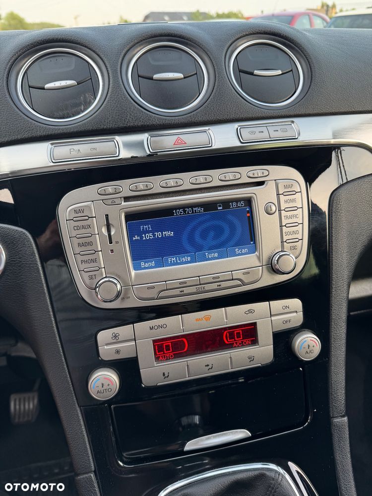Ford S-Max - 7