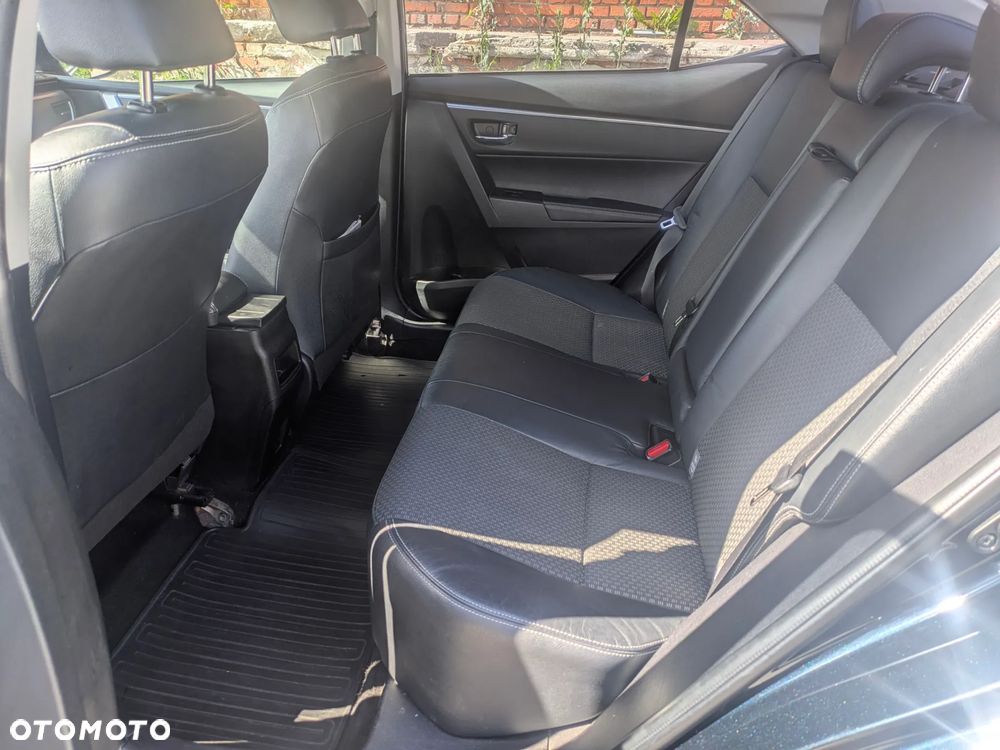 Toyota Corolla 1.6 Prestige - 8